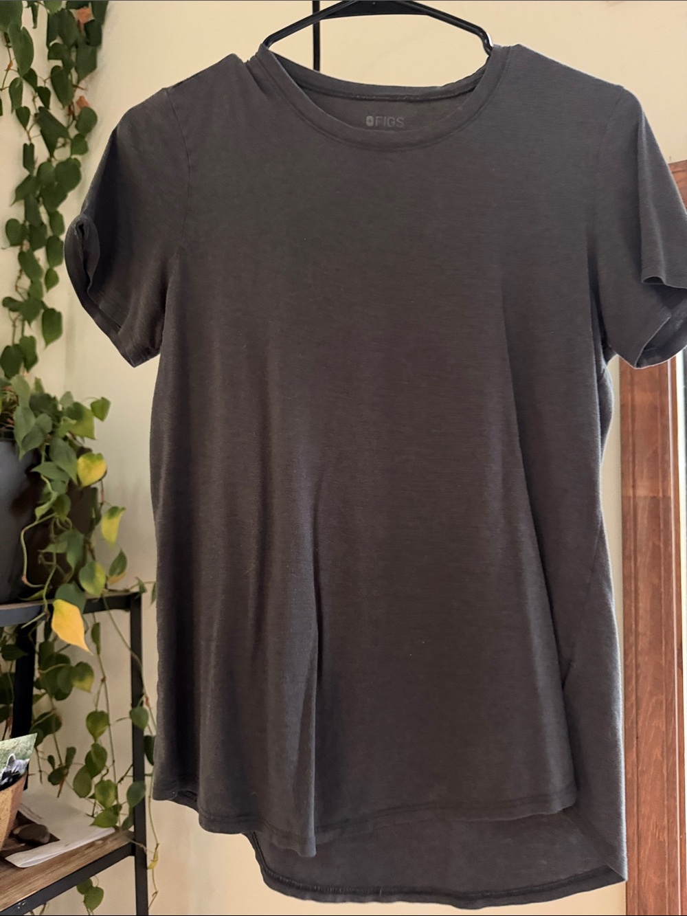 Figs Supersoft Short Sleeve Underscrub - Charcoal Crewneck Tee